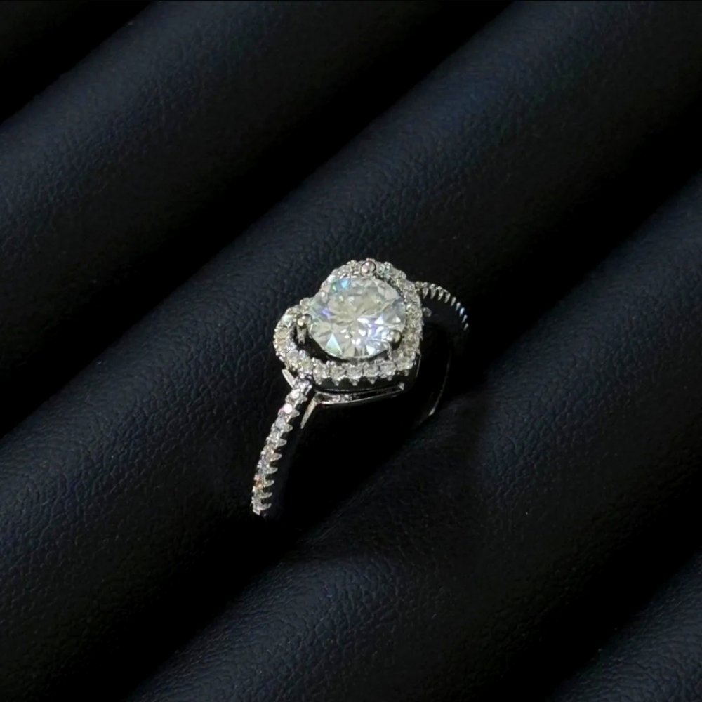Mossanite Heart Ring